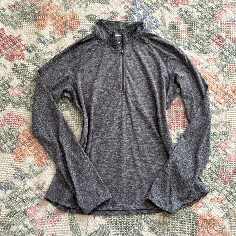 Nike Dri-FIT Heathered Gray Pullover
